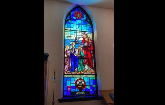 8 Window Grace Anglican Church in Milton Ontario